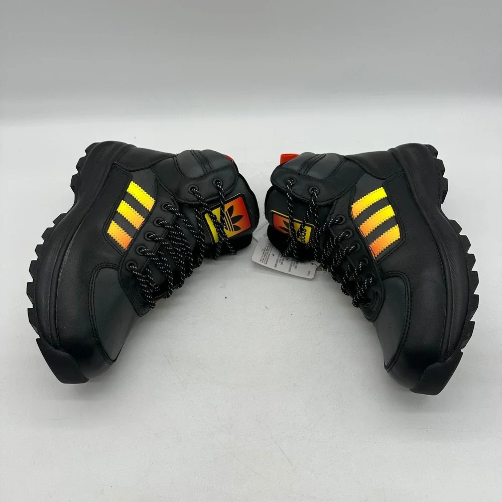Adidas HQ2067 Mens Size 6 Black Chasker Solar Gold High Leather Sneaker Boots
